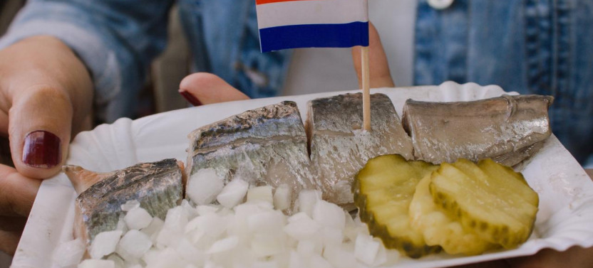 Taste Amsterdam: Private Culinary Tour & Canal Cruise Experience