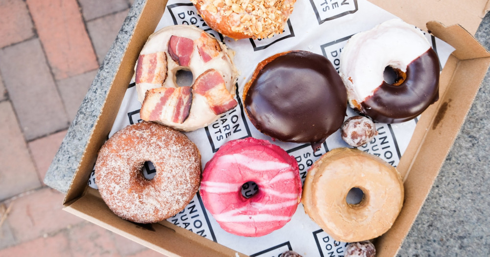 Boston: Harvard Square Historic Donut Tour