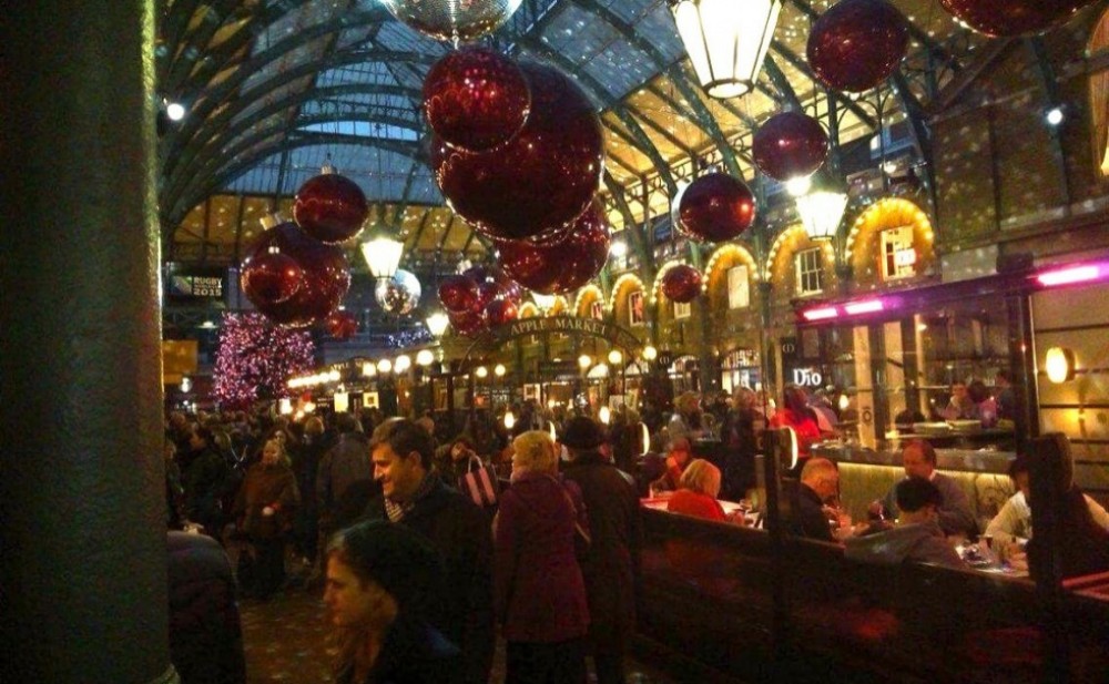 Christmas Lights &amp; Markets Tour - London | Project Expedition