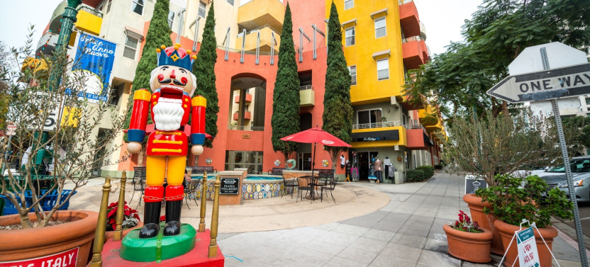 San Diego & Little Italy Holiday Donut Tour