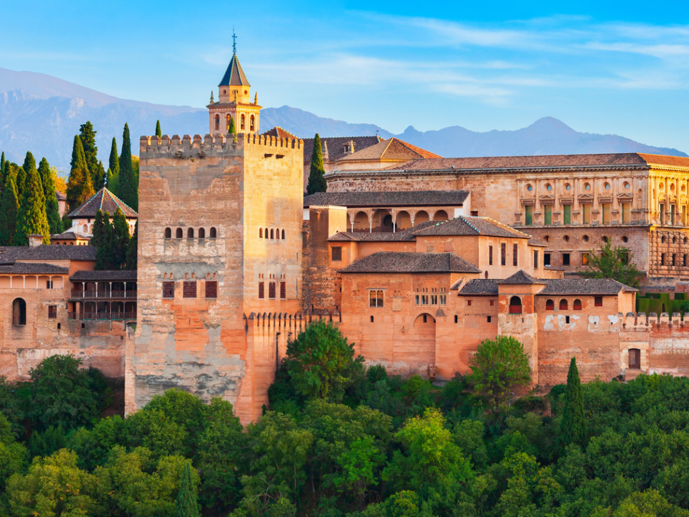 Granada in a Day: Private Full-Day Tour with the Alhambra