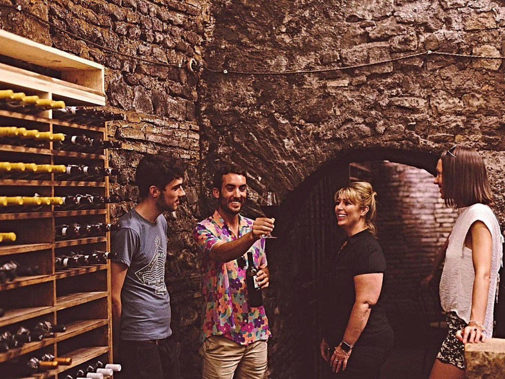 An Evening in Trastevere: Private Food & Wine Tour in Rome