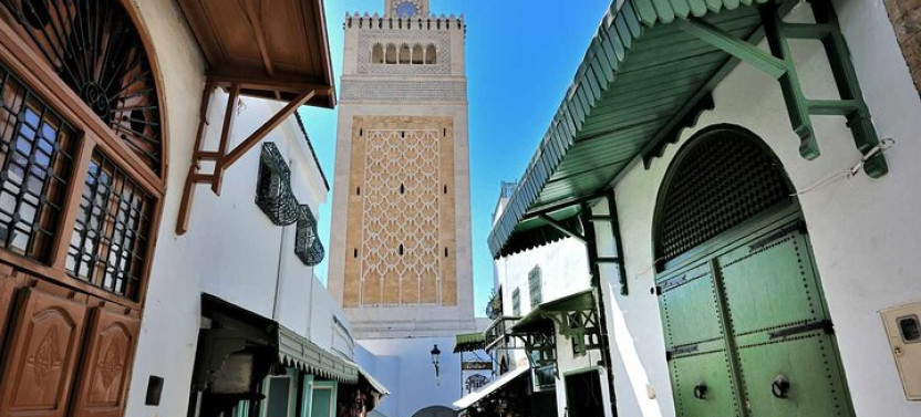 From Tunis: Perfume Workshop and Medina Tour