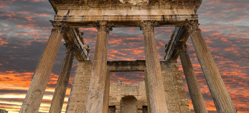 From Tunis: Private Tour Oudhna- Testour- Dougga