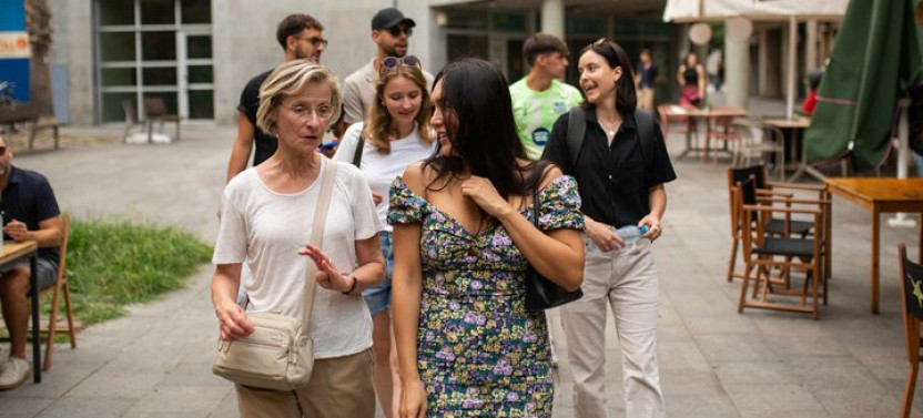 Barcelona Gems: 10+ Sights Immersive Walking Small Group Tour, photo 3 of 10