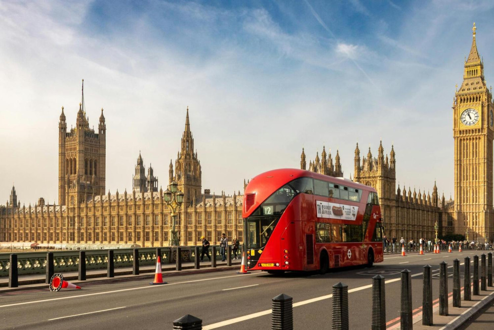 All Day In London at Your Leisure from Paris