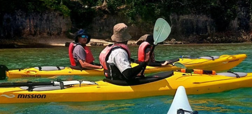 Full-Day Wota Rua Kayak Adventure