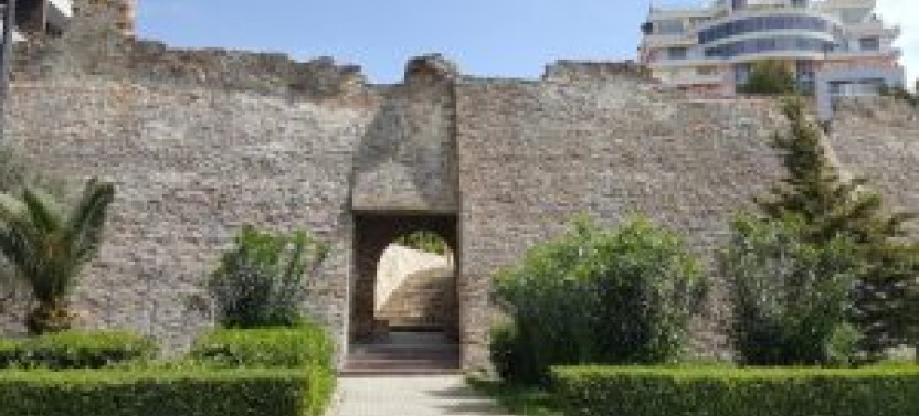 Walking Tour of Durres with Roman Amphitheater