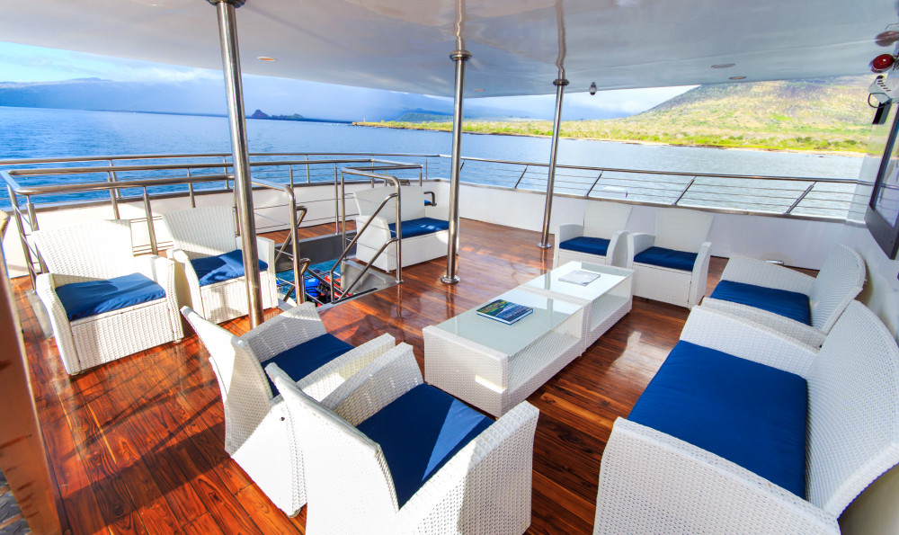 M/Y Galapagos Solaris: 5D/4N (Route C)