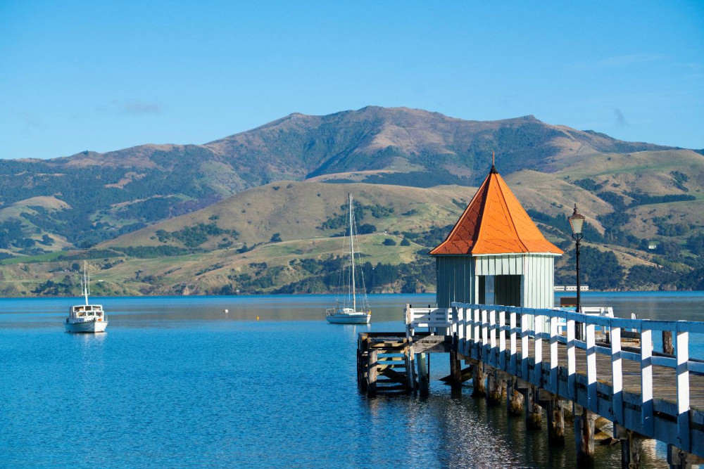 Private Akaroa & Banks Peninsula Tour from Christchurch