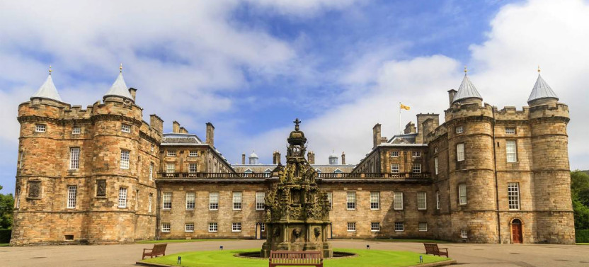 Palace Of Holyroodhouse Tour