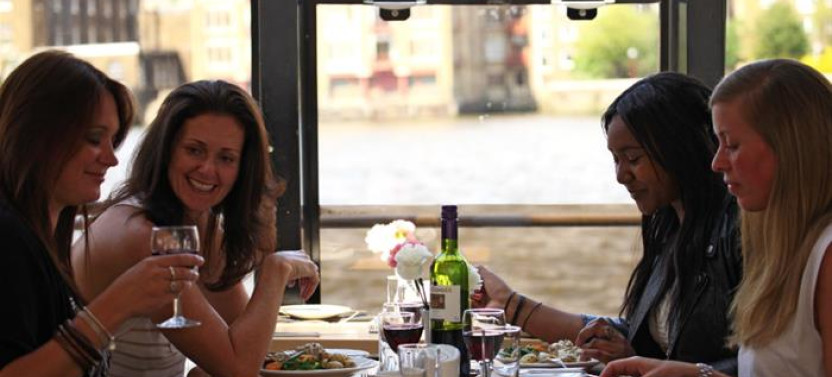 Lunch Cruise On The River Thames