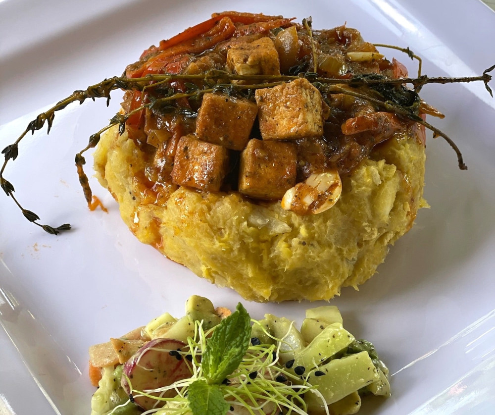 Small-Group Authentic San Juan Home Cooking Class with Yeira