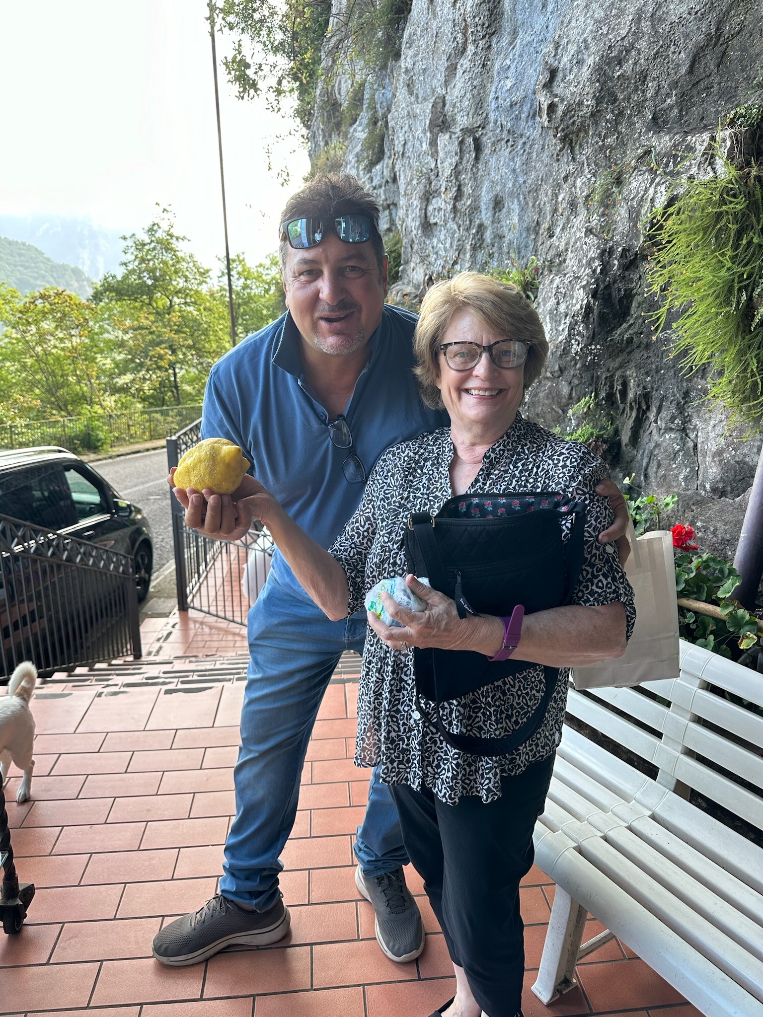 New tram cars for Napoli, Italy, image size:1536x2048