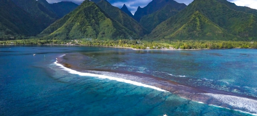 Teahupo'o Sightseeing Tour From Land and Sea