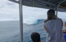 Teahupoo Adventures5