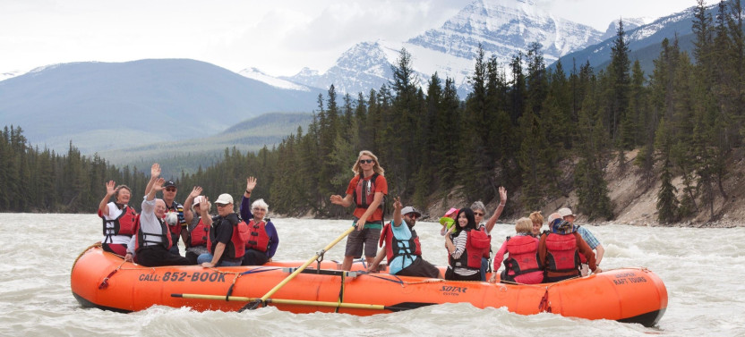 Easy Scenic Rafting Trip In Jasper National Park