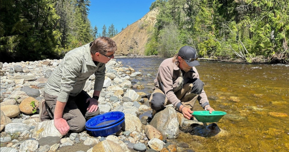 Kelowna E-Bike Gold Panning Adventure