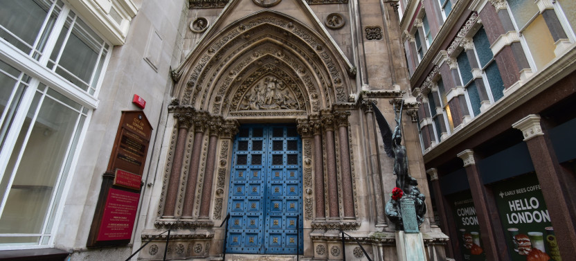 Slow Horses Film Locations Walking Tour in London