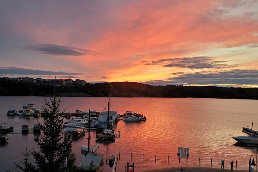 Yellowknife City Tour