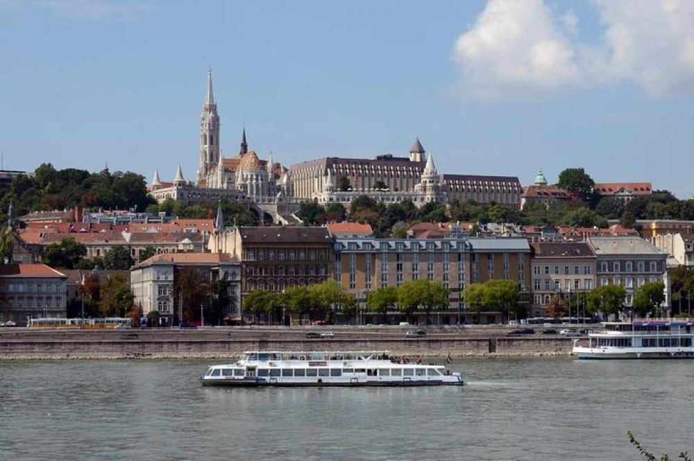 Shared Group Guided Budapest City Tour