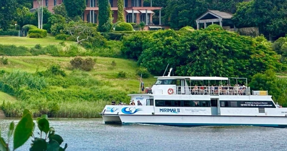 VIP Combo Return Cruise from Brisbane to Lone Pine  -  With Entry