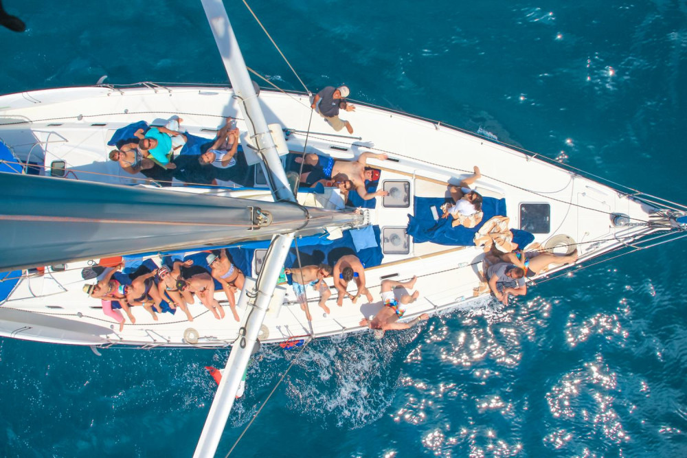 Luxury All-Inclusive Day Sailing with Snorkeling in Cabo San Lucas