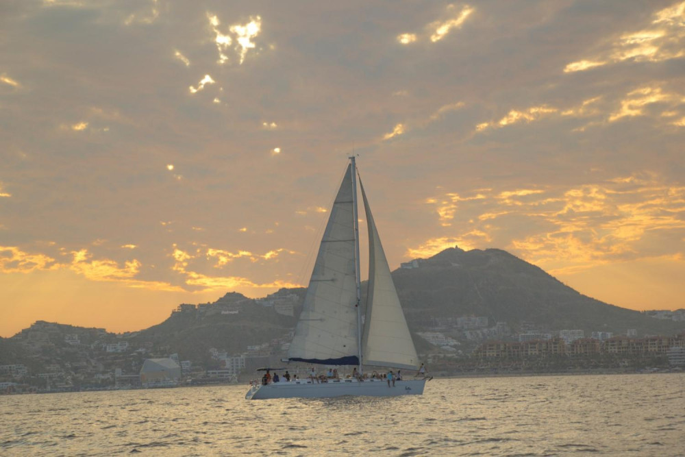 Luxury Sunset Sailing