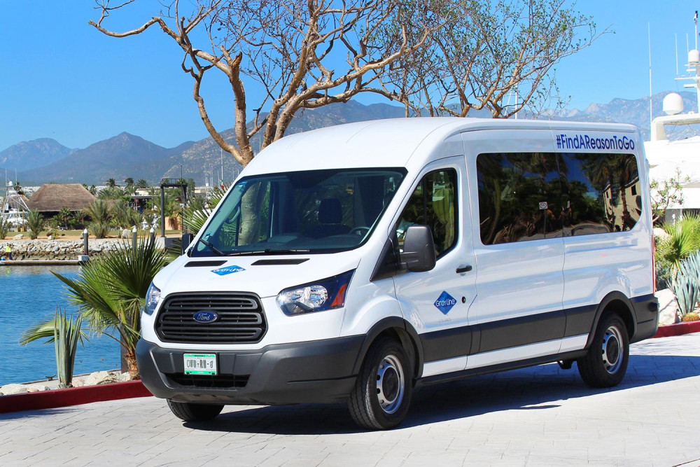 Shared Cabo Airport Shuttle Transfer to Los Cabos Hotels