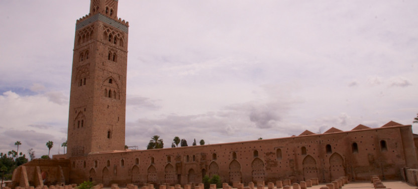 Private Marrakech Medina, Palaces & Tombs Discovery Tour
