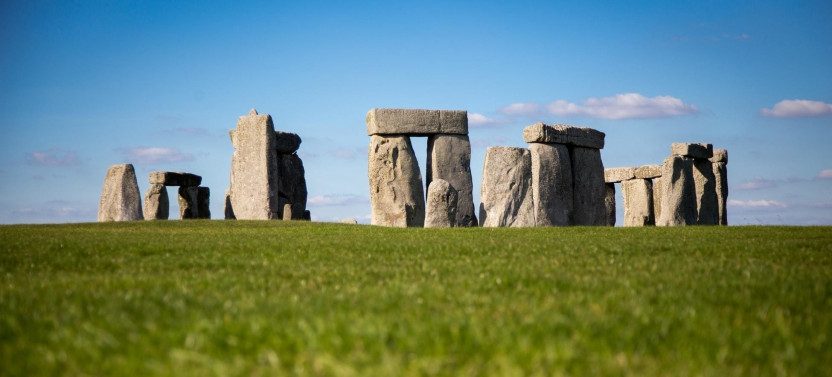 Private Tour to Stonehenge and Bath