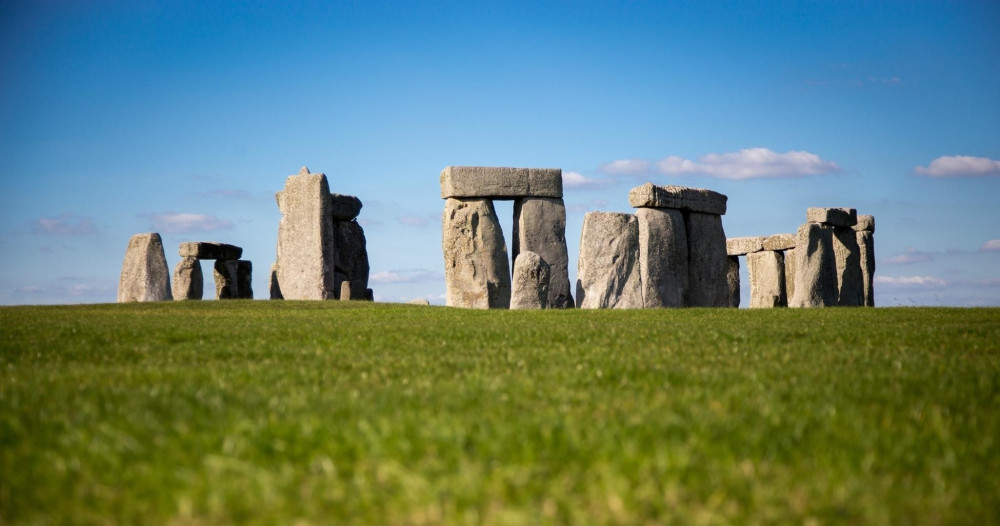 Private Tour to Stonehenge and Bath
