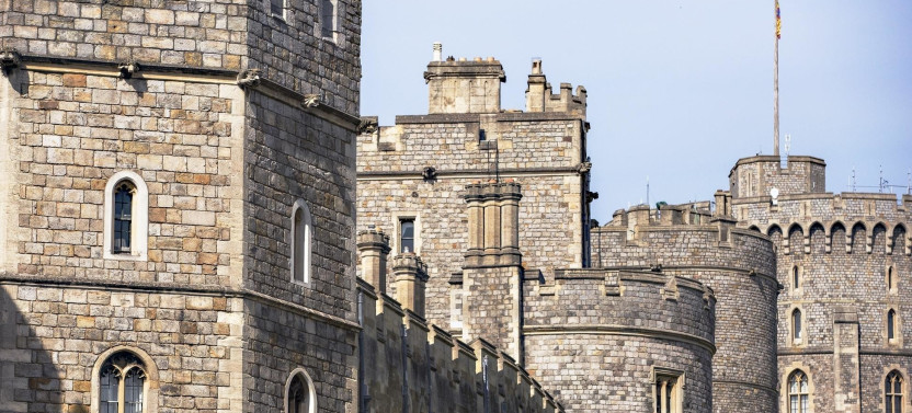 Stonehenge and Windsor Castle Private Car Tour