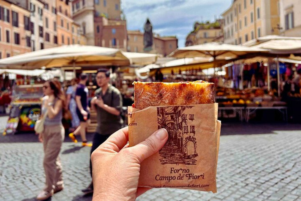 Rome Guided Food Market Tour with Authentic Trattoria Tastings