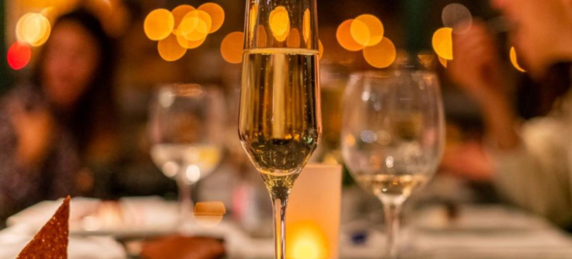 Candlelit Dinner River Cruise with Live Music