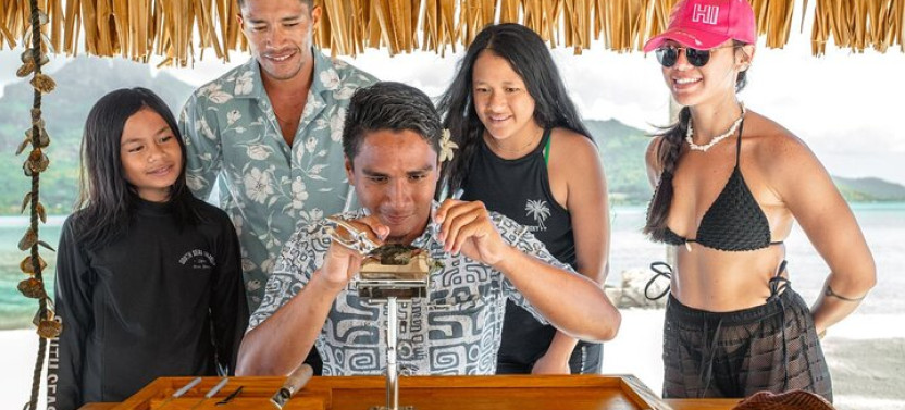 Discover The Black Pearl In Bora Bora With Snorkeling At The Pearl Farm