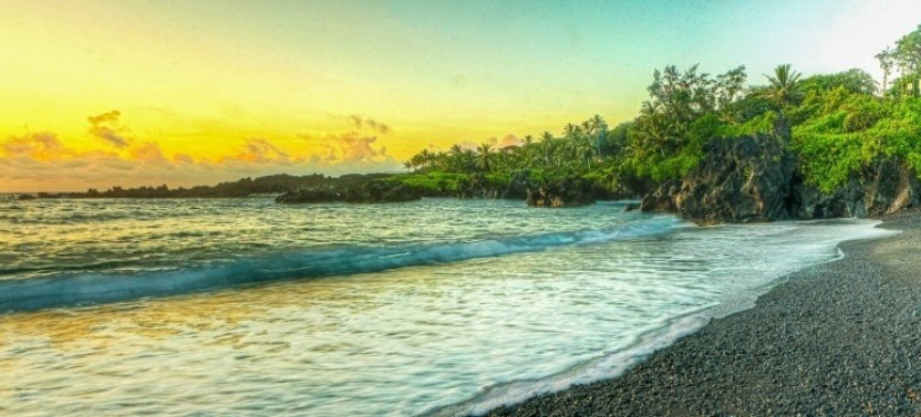 Small Group: Road to Hāna Tour