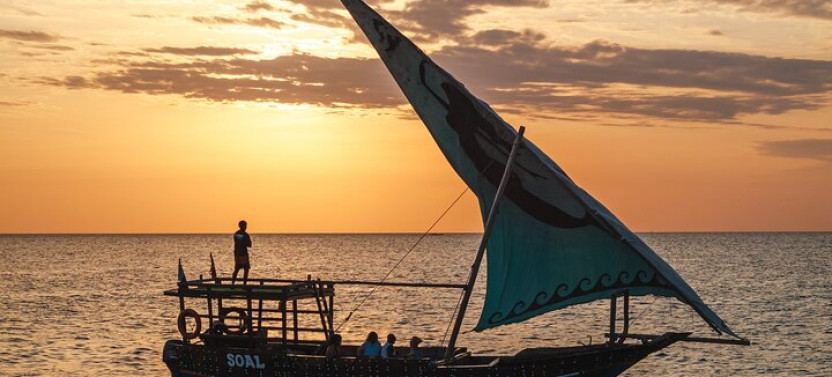 Zanzibar Sunset Dhow Cruise with Open Bar – Nungwi and Kendwa