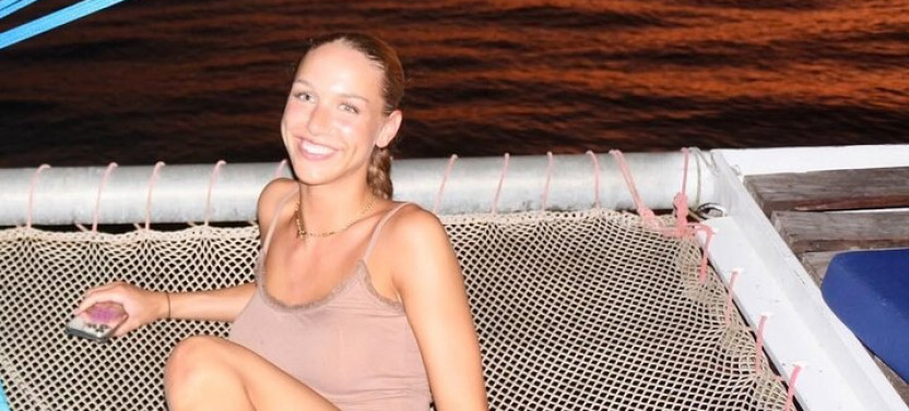 Zanzibar Sunset Catamaran Cruise from Kendwa with Open Bar