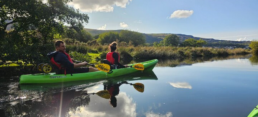Small Group or Private: Snowdon Kayak Adventure on Llyn Padarn