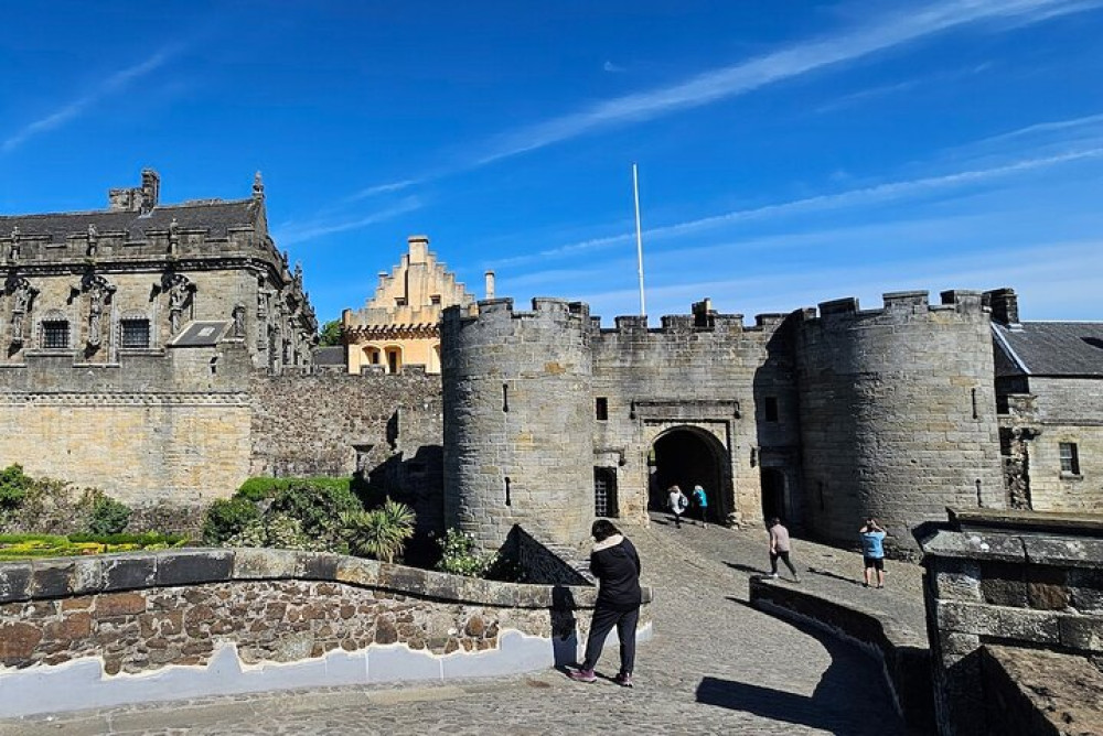 Private 4 Day Islay Privately Guided Whisky Tour from Edinburgh