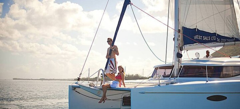 Luxury Kendwa Sunset Cruise Private Catamaran with Wine and Snacks