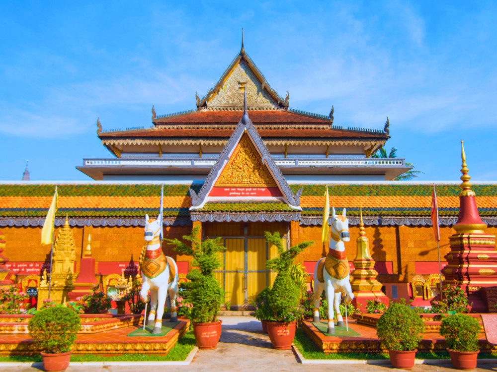 Private Siem Reap City Walking Tour with Expert Guide