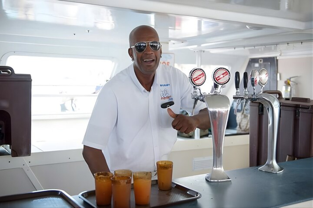 Dunn’s River Falls Private Catamaran Cruise in Ocho Rios