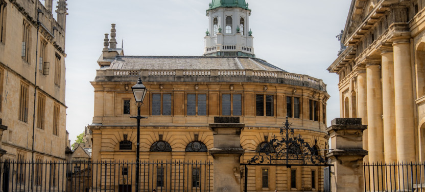Private Oxford Alumni-led Cambridge Walking Tour w/opt College