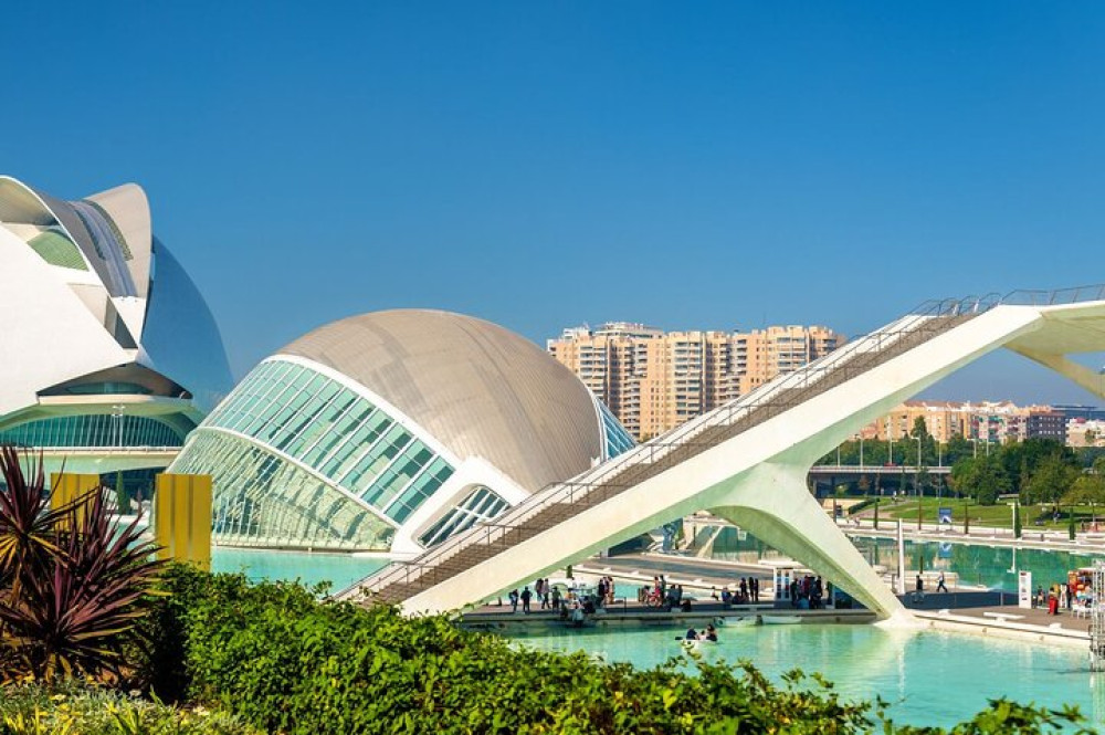 Valencia Highlights & Hidden Gems - Private & Custom Walking Tour
