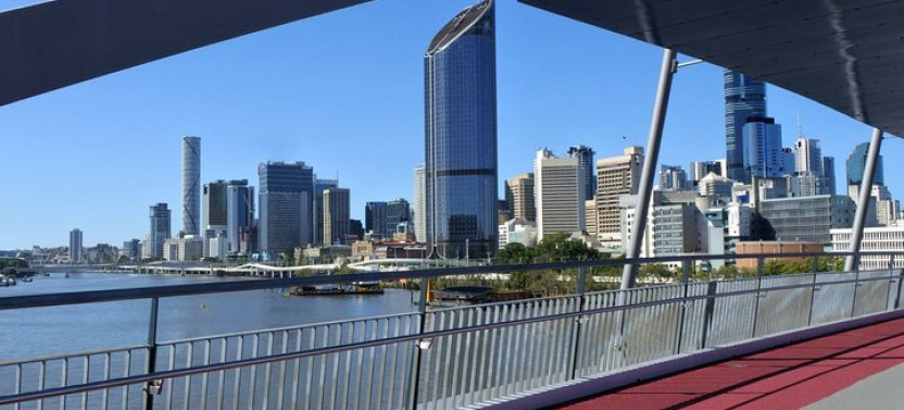 Brisbane Private Custom Walking Tour - Highlights and Hidden Gems
