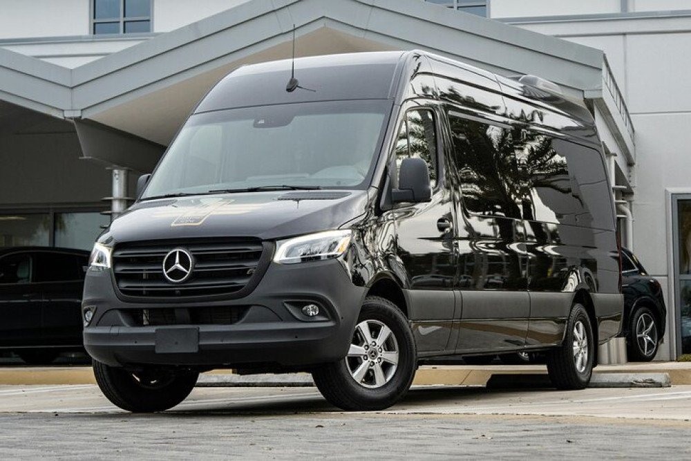 Istanbul Airport Cruise Port Hotel Transfer With Private Vehicle