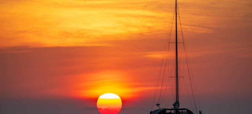 Private Sunset Catamaran – Sail Kendwa & Nungwi with Open Bar