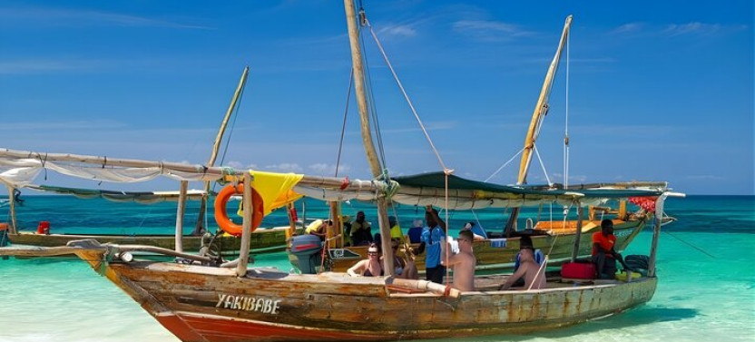 Private Nakupenda Sandbank Full-Day Local Boat Trip with Lunch